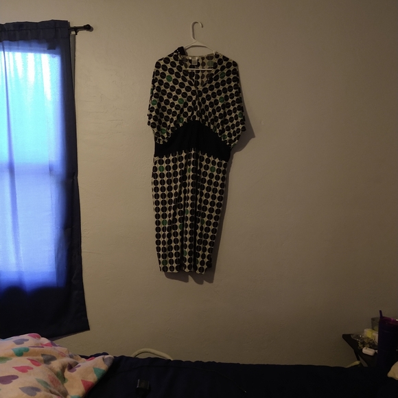 Summer and fall dresses - Picture 2 of 16